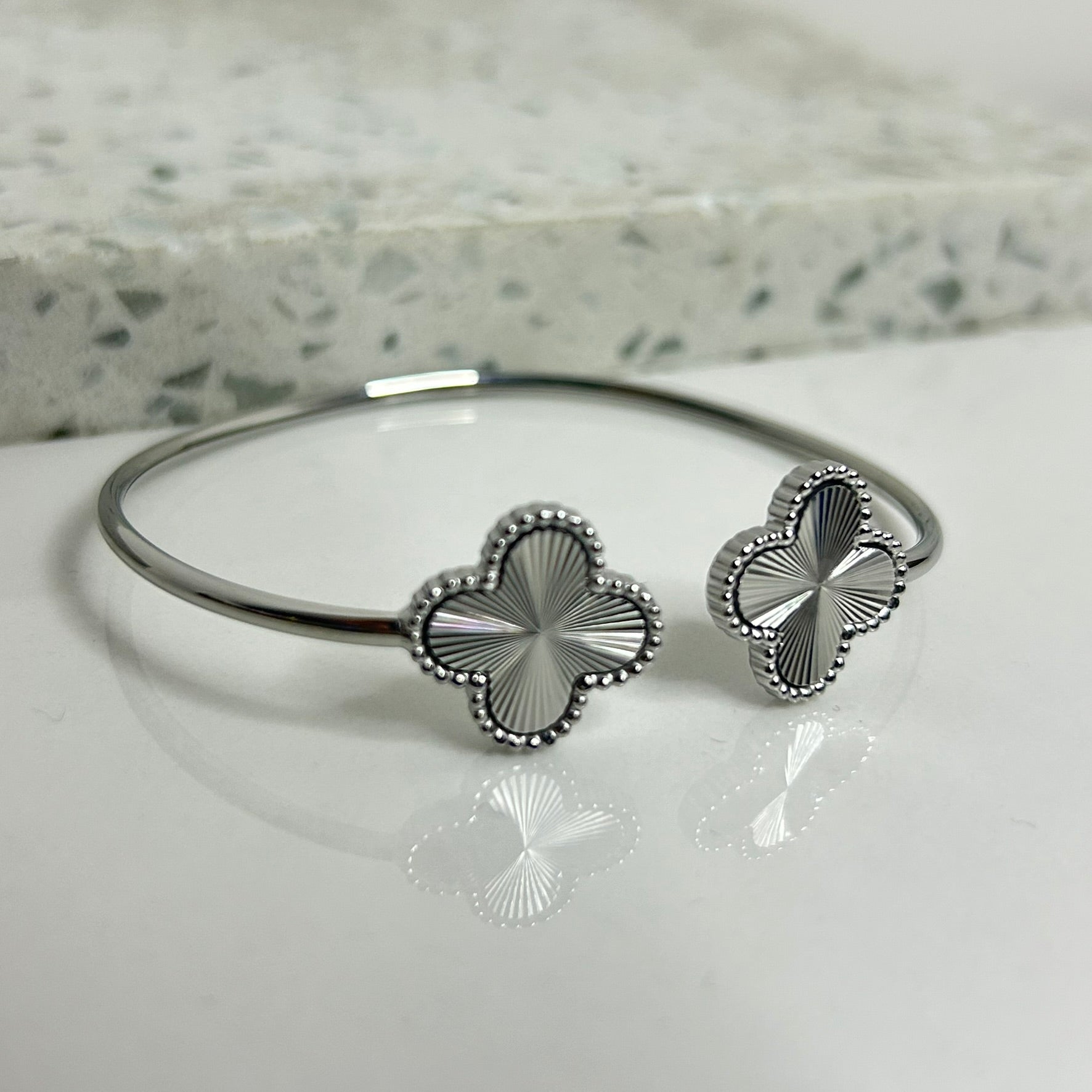 Bangle Classic Trébol B191