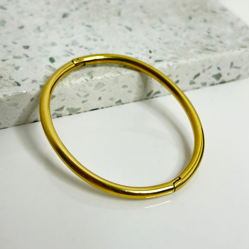 Bangle Classic B318