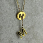 Collar Letra M - N031