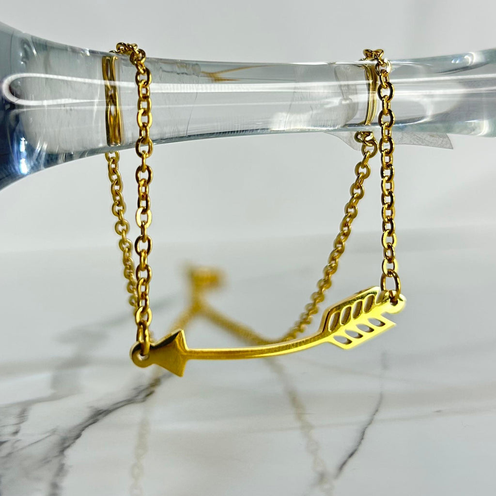 Collar de Flecha - N218