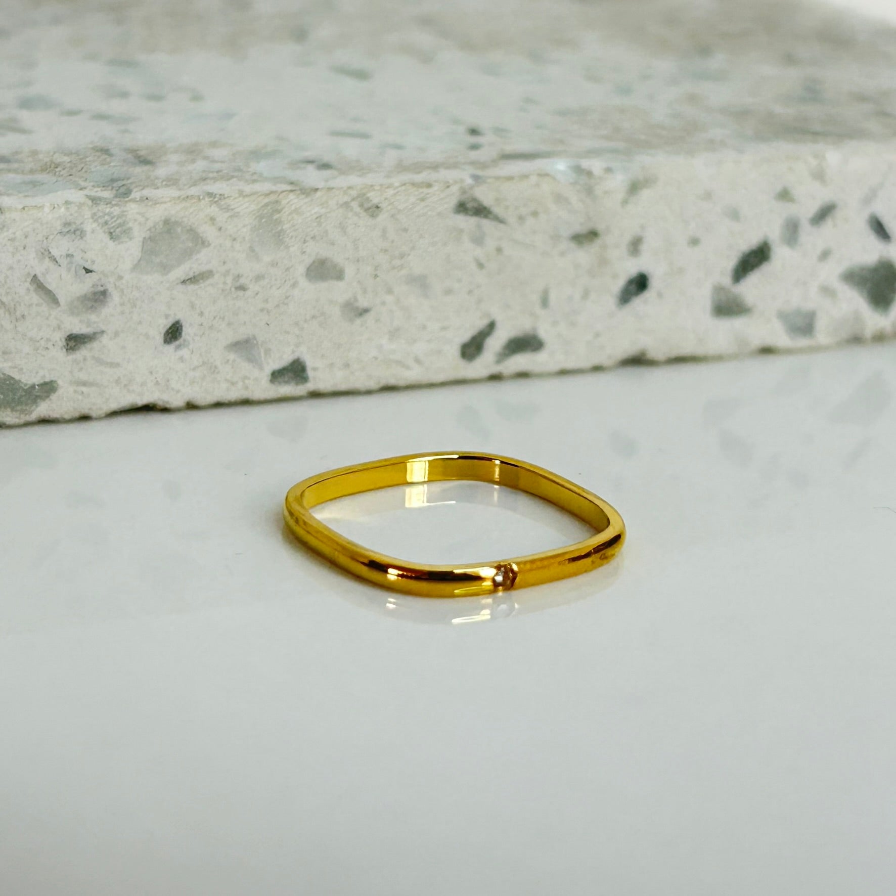 Anillo Classic  R029