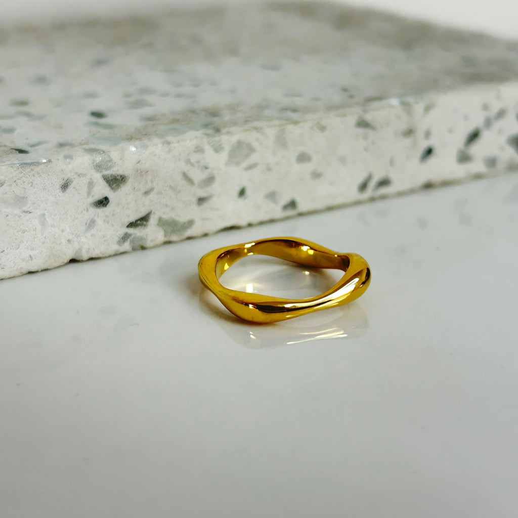 Anillo Classic R048